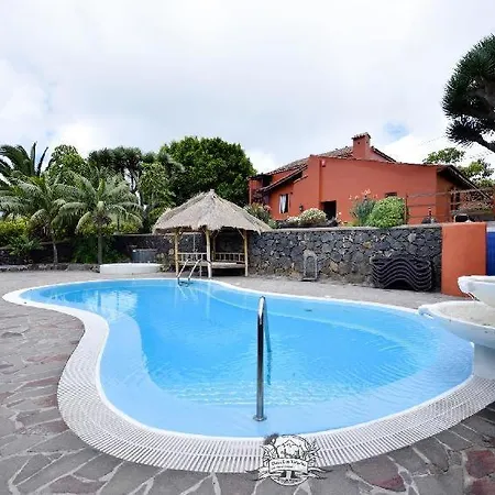 Sleeps 10 Pool Wifi Ла-Каридад