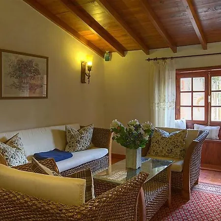 Sleeps 10 Pool Wifi * La Caridad