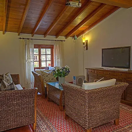 Sleeps 10 Pool Wifi * La Caridad