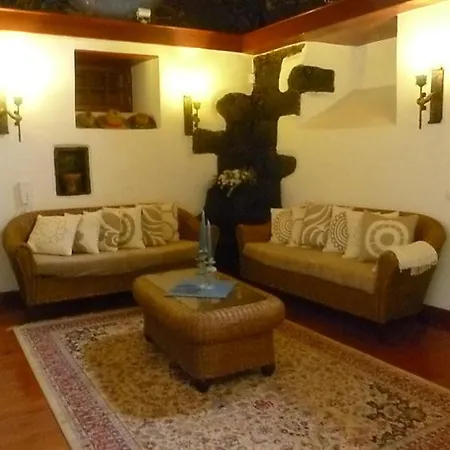 Sleeps 10 Pool Wifi La Caridad