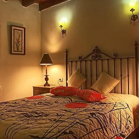 Sleeps 10 Pool Wifi La Caridad